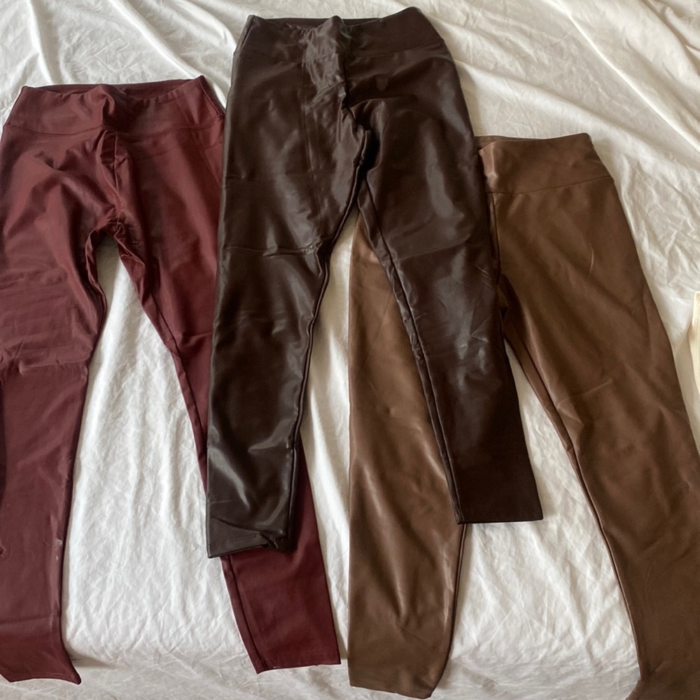 3 pack Leather leggings !